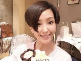 香港知名演员秀恩爱原谅老公婚内出轨结婚半月前夫意外身亡